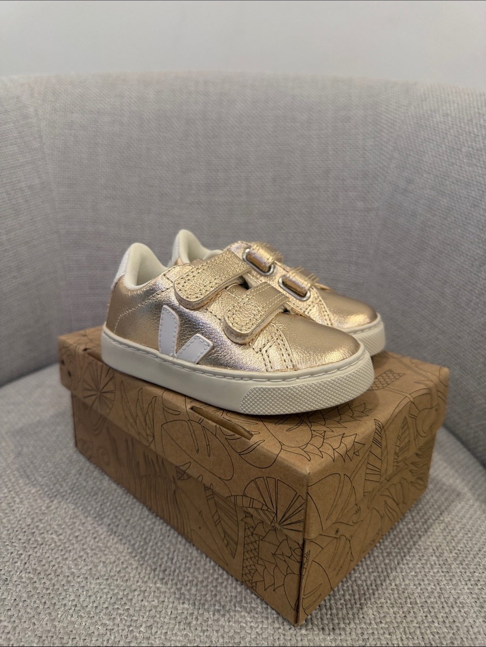 Veja Toddler Metallic Esplar Sneaker